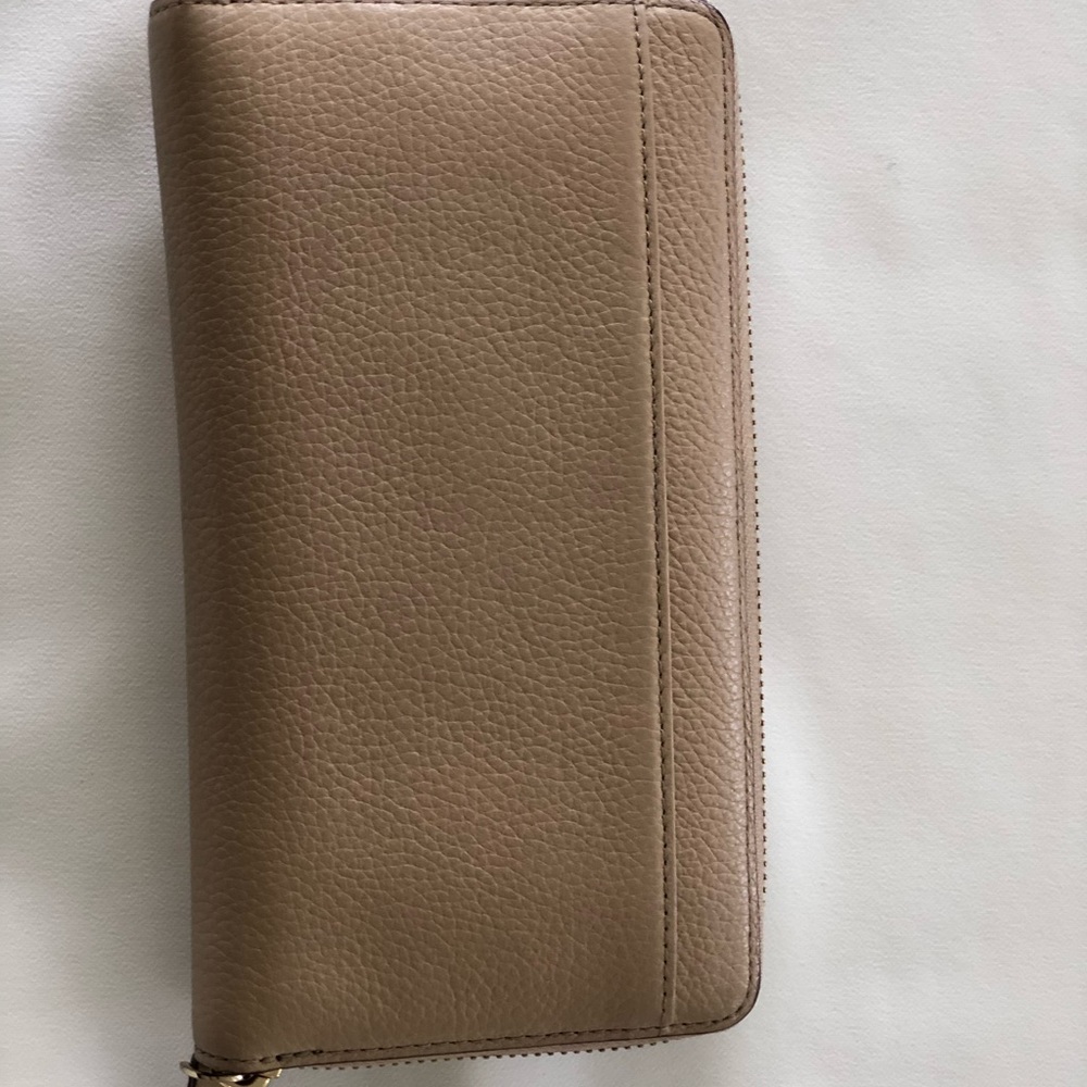 Kate Spade Wallet - Picture 12 of 16